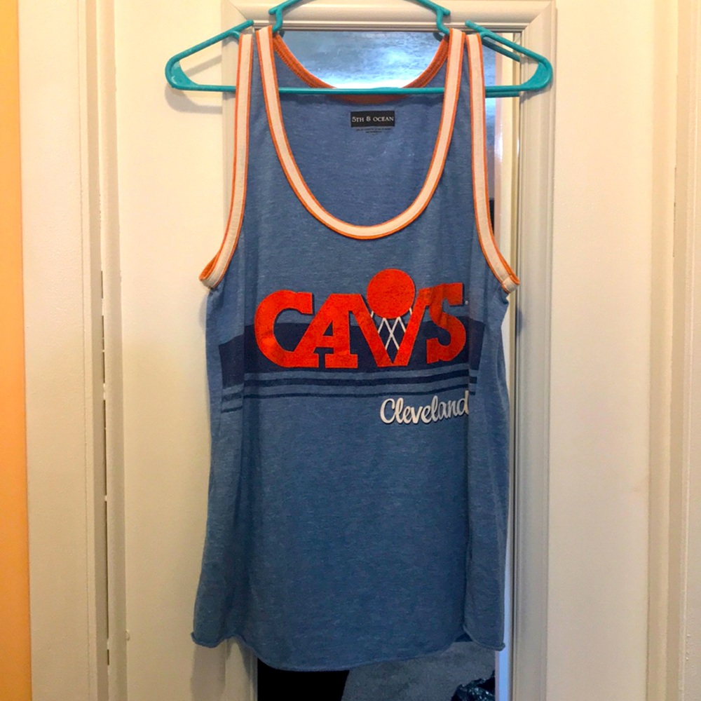 Cleveland Cavs tank throwback colors